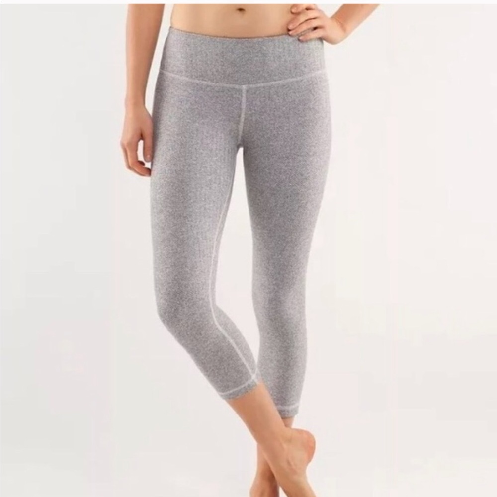 Lululemon Ghost Herringbone Wunder Under Crop